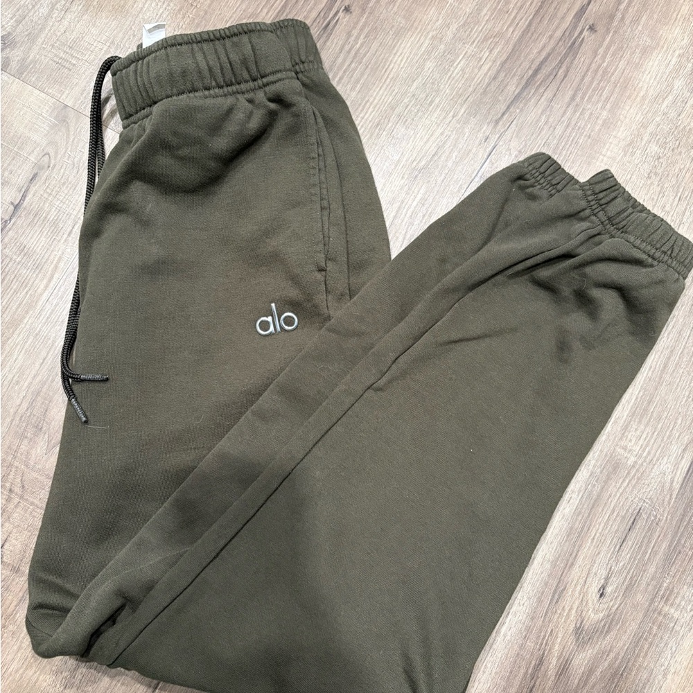 Alo Olive Green Jogger